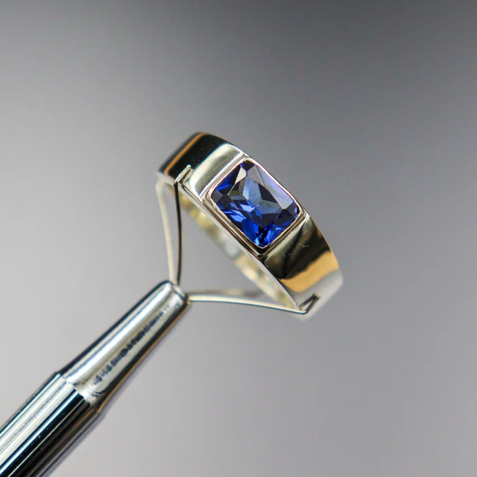 Sapphire Reverie – The Eternal Blue Ring | Quotidian Opulence Collection