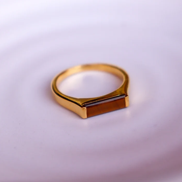 Regal Radiance – The Garnet Gold Ring | Quotidian Opulence Collection