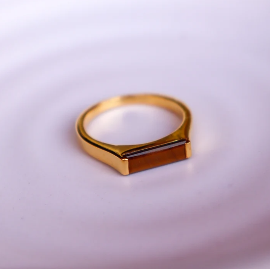 Regal Radiance – The Garnet Gold Ring | Quotidian Opulence Collection