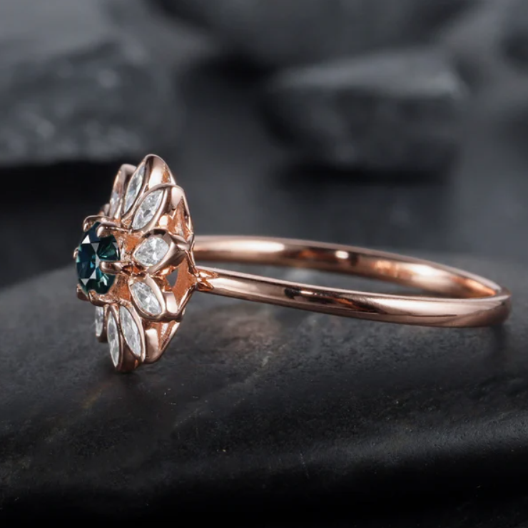 Spectacular Gleam – Tourmaline and Moissanite Circle Ring | Whispers of Nature Collection