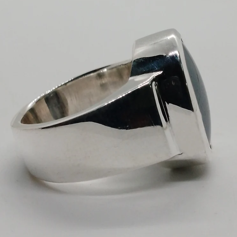 Eternal Harmony – Agate Dzi, Oval Shape, Onyx Agate Ring | Quotidian Opulence Collection