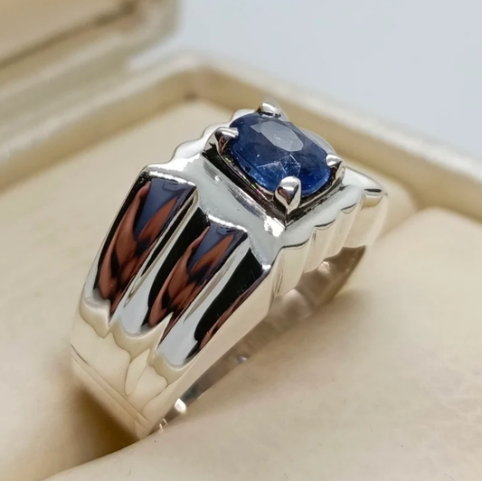 Royal Azure – Unheated Blue Sapphire Oval Shape Ring | Sovereign Splendor | Forbidden Collection