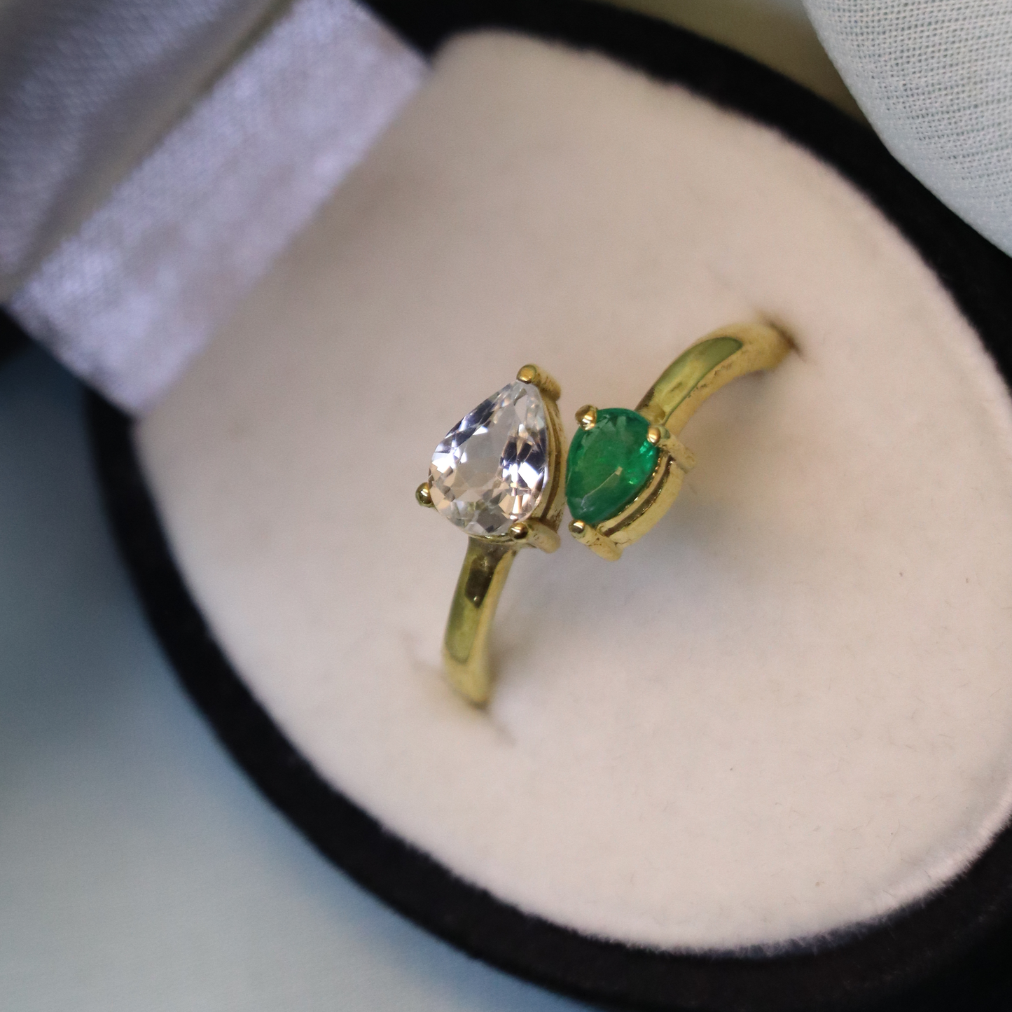 Toi et Moi – Pear-Shaped Emerald and Topaz Gold Ring | Sovereign Splendor | Forbidden Collection