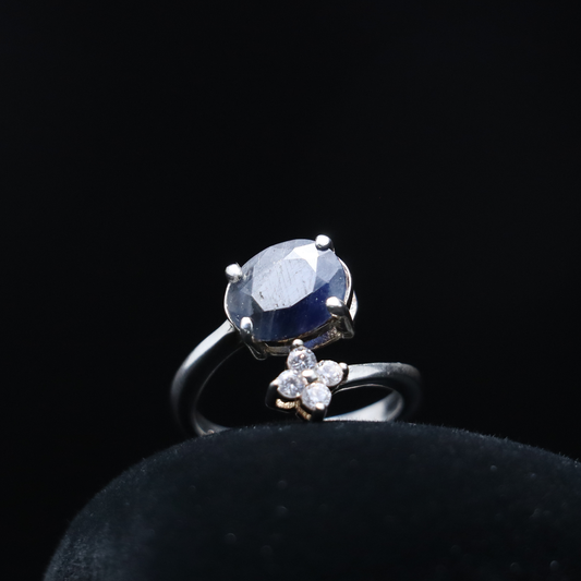 Celestial Harmony – Blue Sapphire and Amethyst Oval Silver Ring | Sovereign Splendor | Forbidden Collection