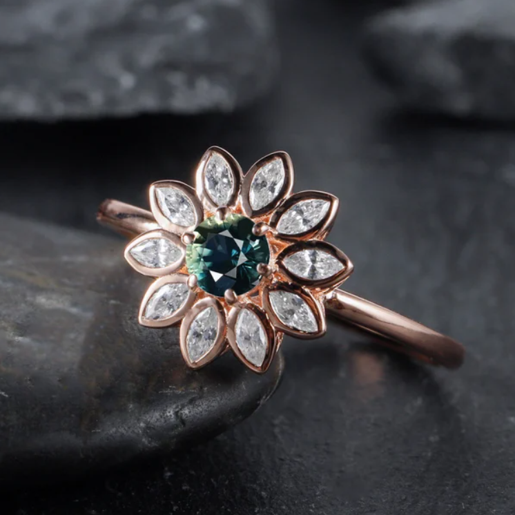 Spectacular Gleam – Tourmaline and Moissanite Circle Ring | Whispers of Nature Collection