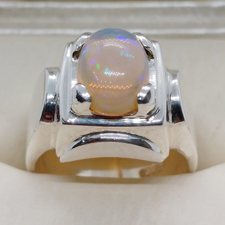 Pristine Unity – Agate Ring with Metal | Quotidian Opulence Collection