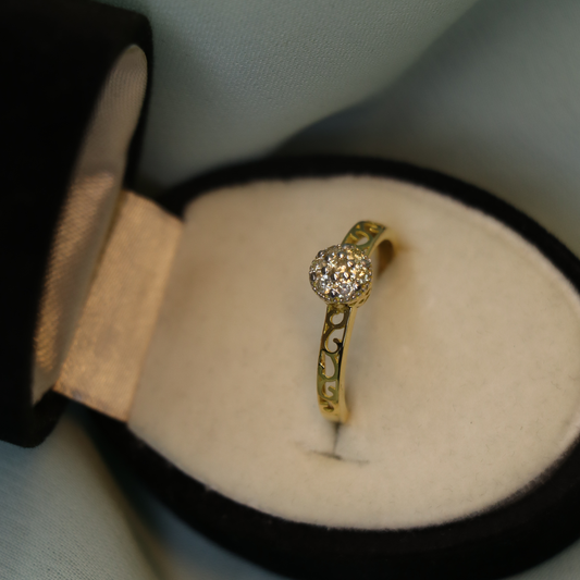 Eternal Glow – Moissanite Diamond Circle-Shaped Gold Ring | Quotidian Opulence Collection
